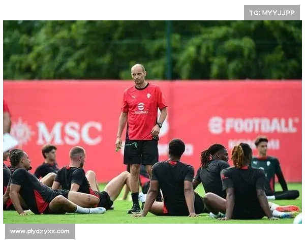 阿莱格里塔雷决心以莱奥为核心 巴黎虽有意仍难撼动 阿莱格里塔雷决心以莱奥为核心 巴黎虽有意仍难撼动